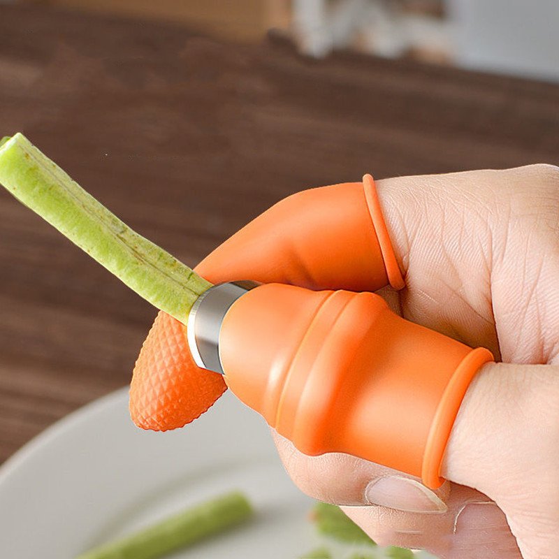 Silicone Finger cutter - Vegetable cutter And Fruits Thumb Cutter Finger cutter 5 in 1