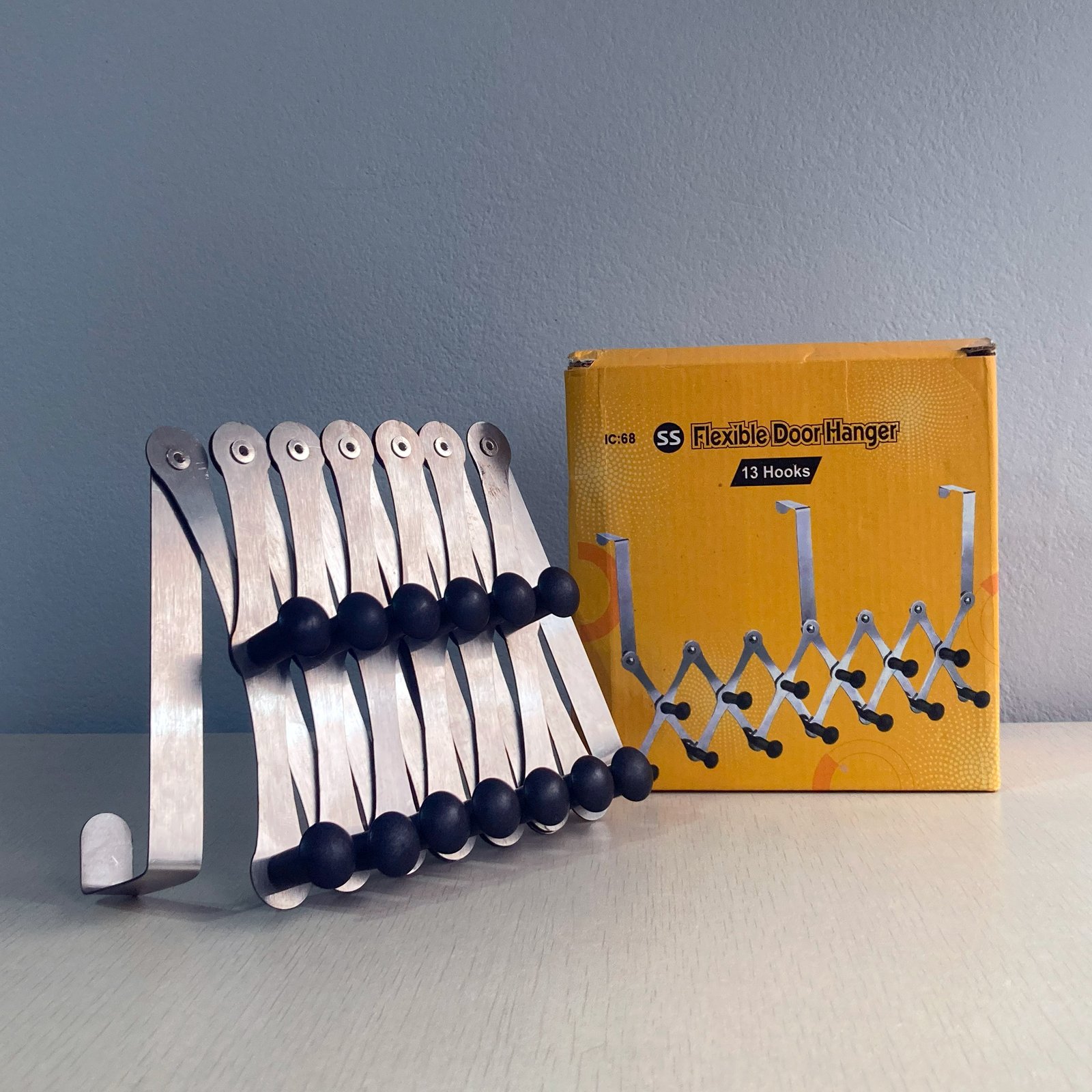 Stainless Steel 13-Hook Flexible Over the Door Hook Hanger